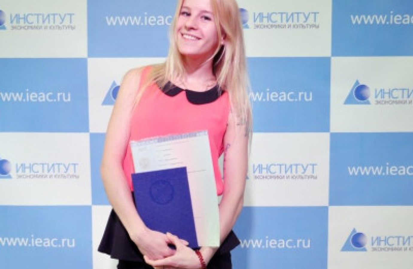 Вручение дипломов выпускникам направления Психология 2017