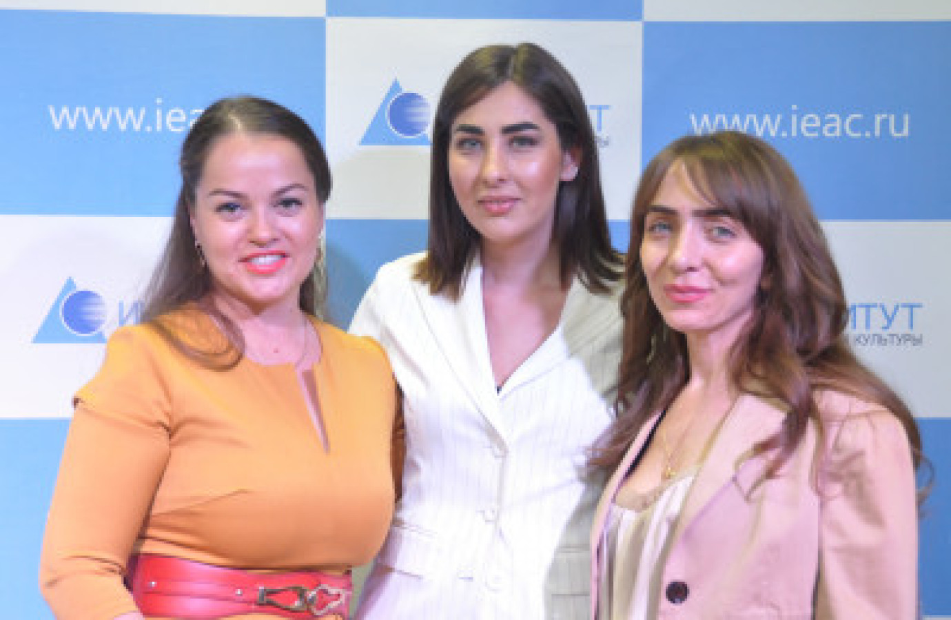 Вручение дипломов Туризм 2017