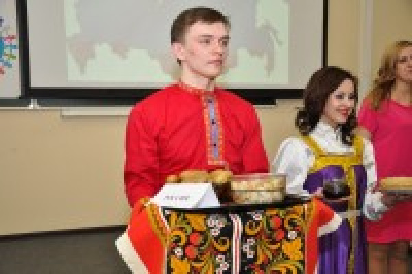 Сила многонациональной Росcии – в дружбе народов