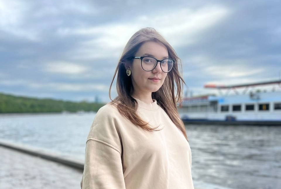Продолжение рубрики дизайнеров: "Наши выпускники-профессионалы" Продолжение рубрики дизайнеров: "Наши выпускники-профессионалы"