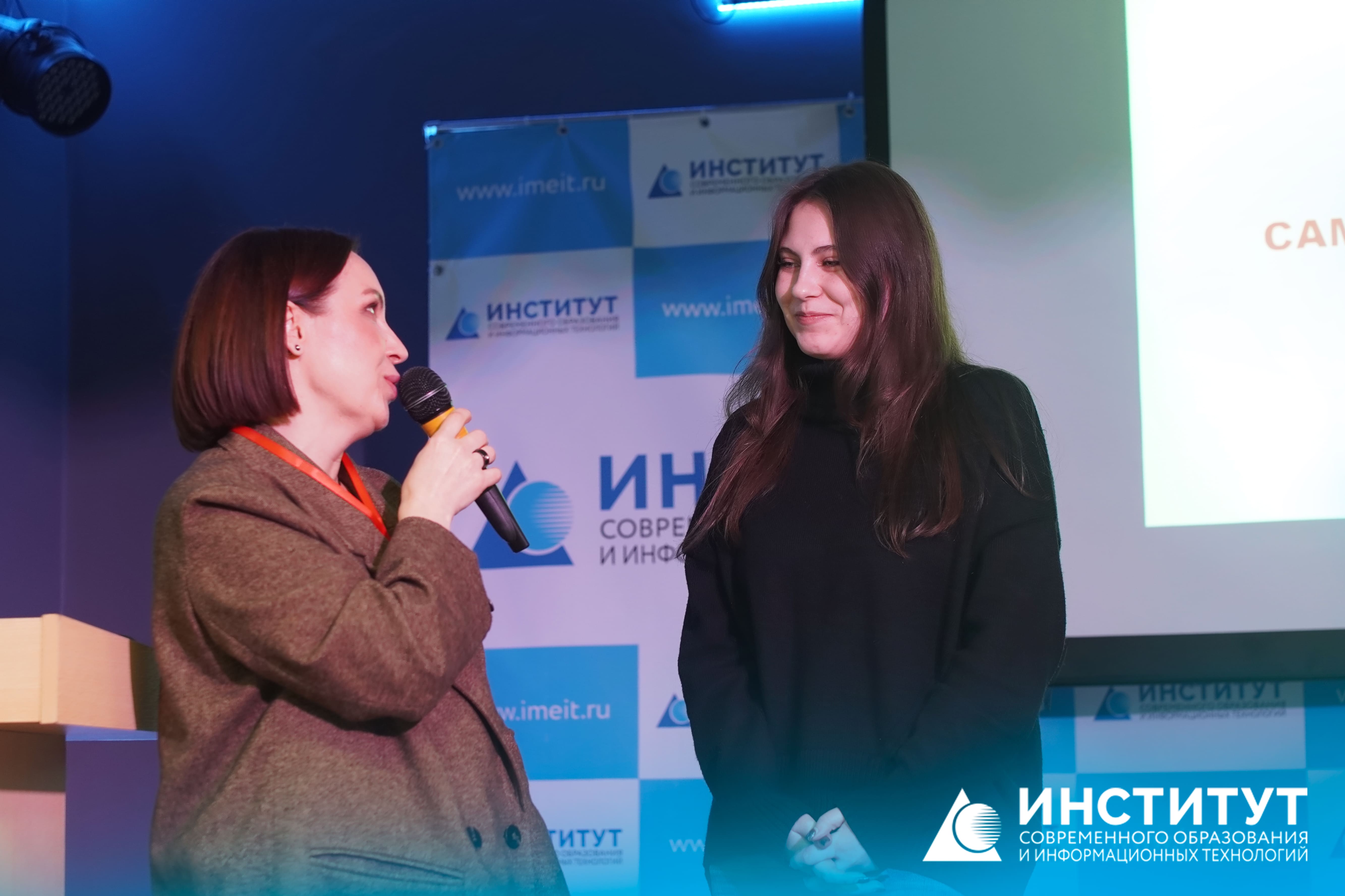 Выпускники кафедры туризма успешно защитили результаты преддипломной практики