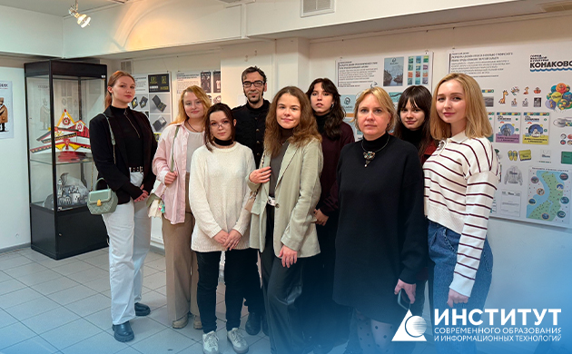 Работы наших дизайнеров на выставке в Творческом союзе художников России