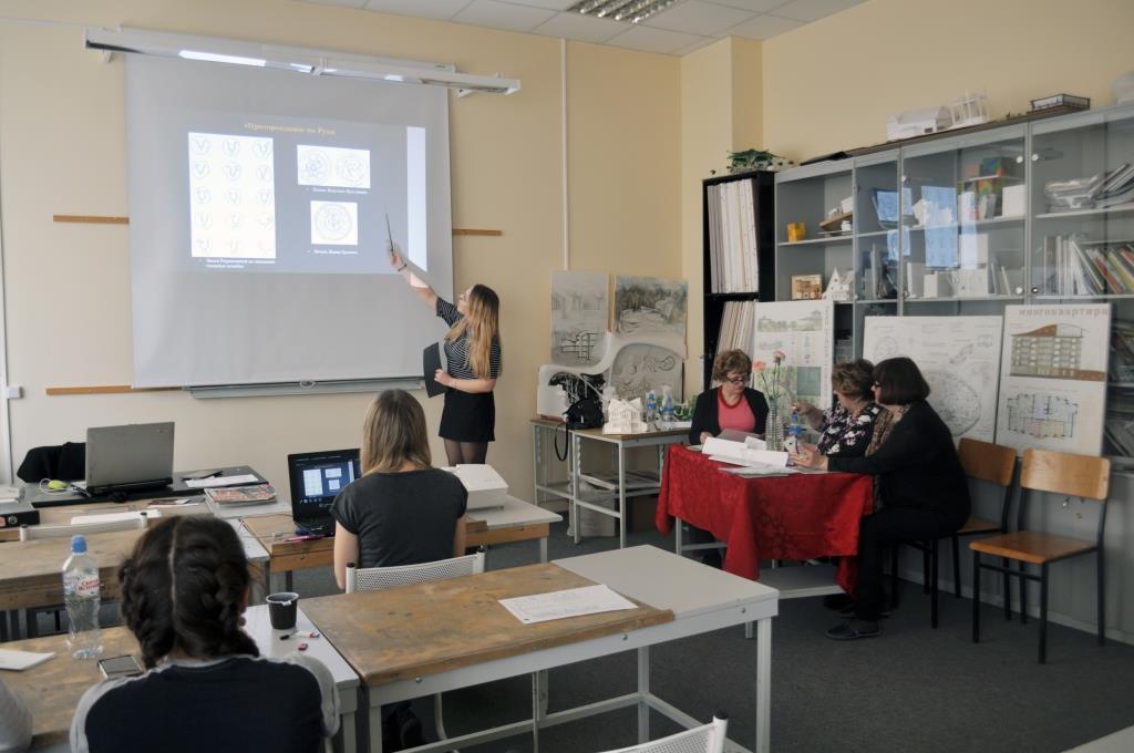 26 апреля работала секция   научно-практической конференции  факультета Дизайна  на тему «Революция в обществе - революция в дизайне»