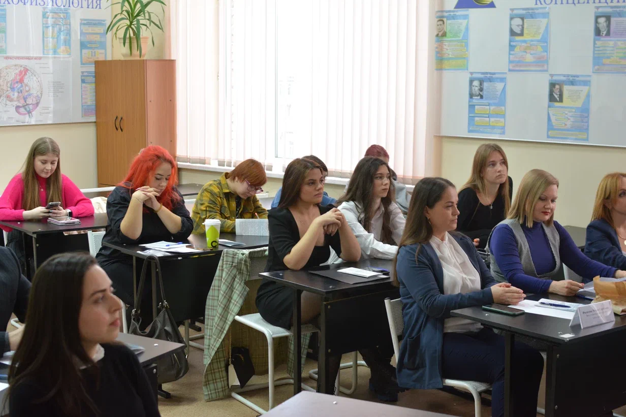 23-25 февраля - праздники!