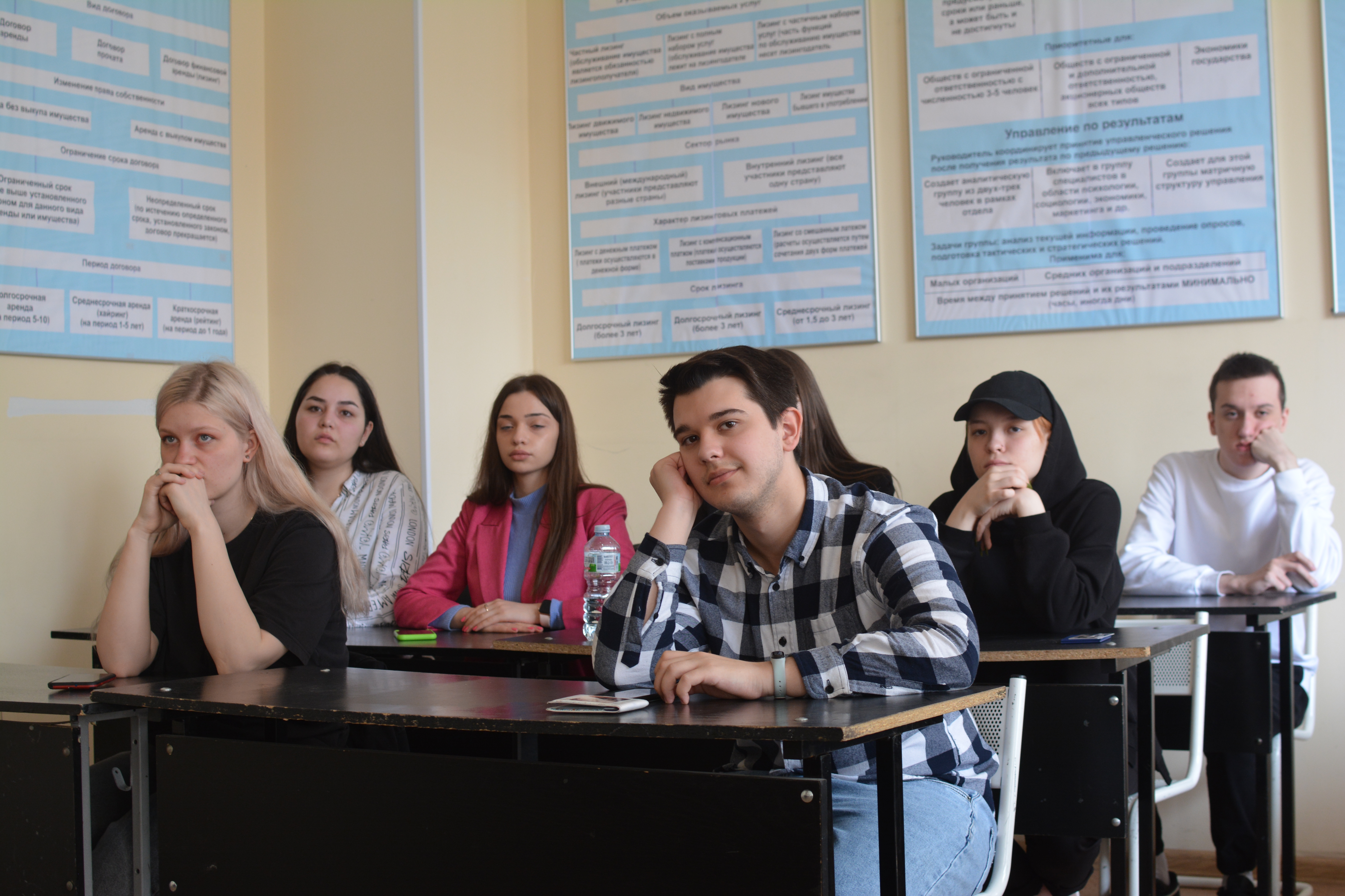 На кафедре Рекламы и связей с общественностью состоялась межвузовская научно-практическая конференция: &quot;Коммуникации в современном мире&quot;