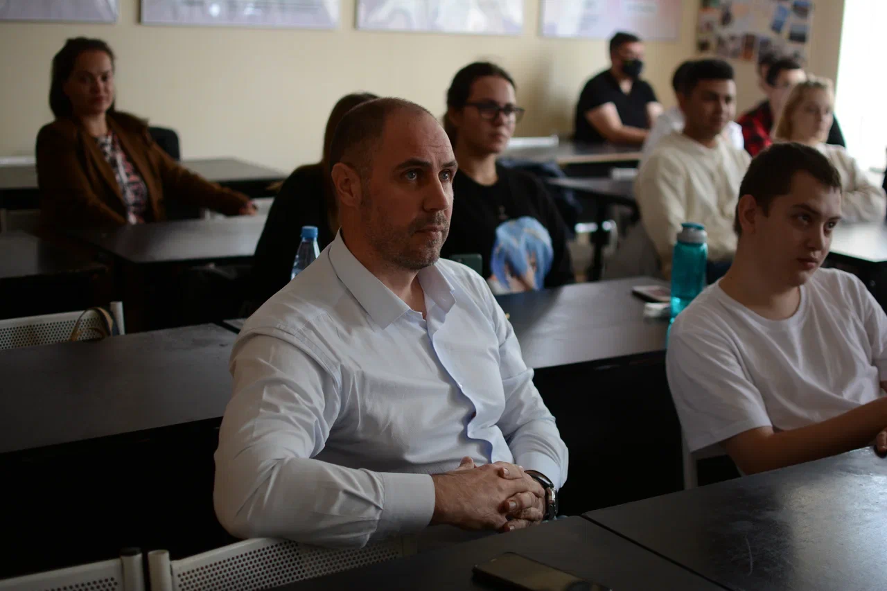 ПОЗДРАВЛЯЕМ АЛЕКСАНДРА ЖЕЛНИНА С ЮБИЛЕЕМ!