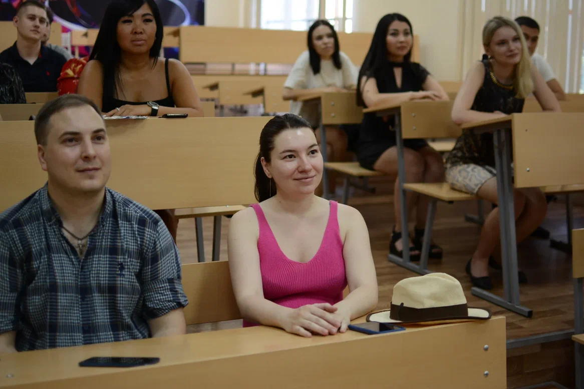 23-26 февраля – выходные!