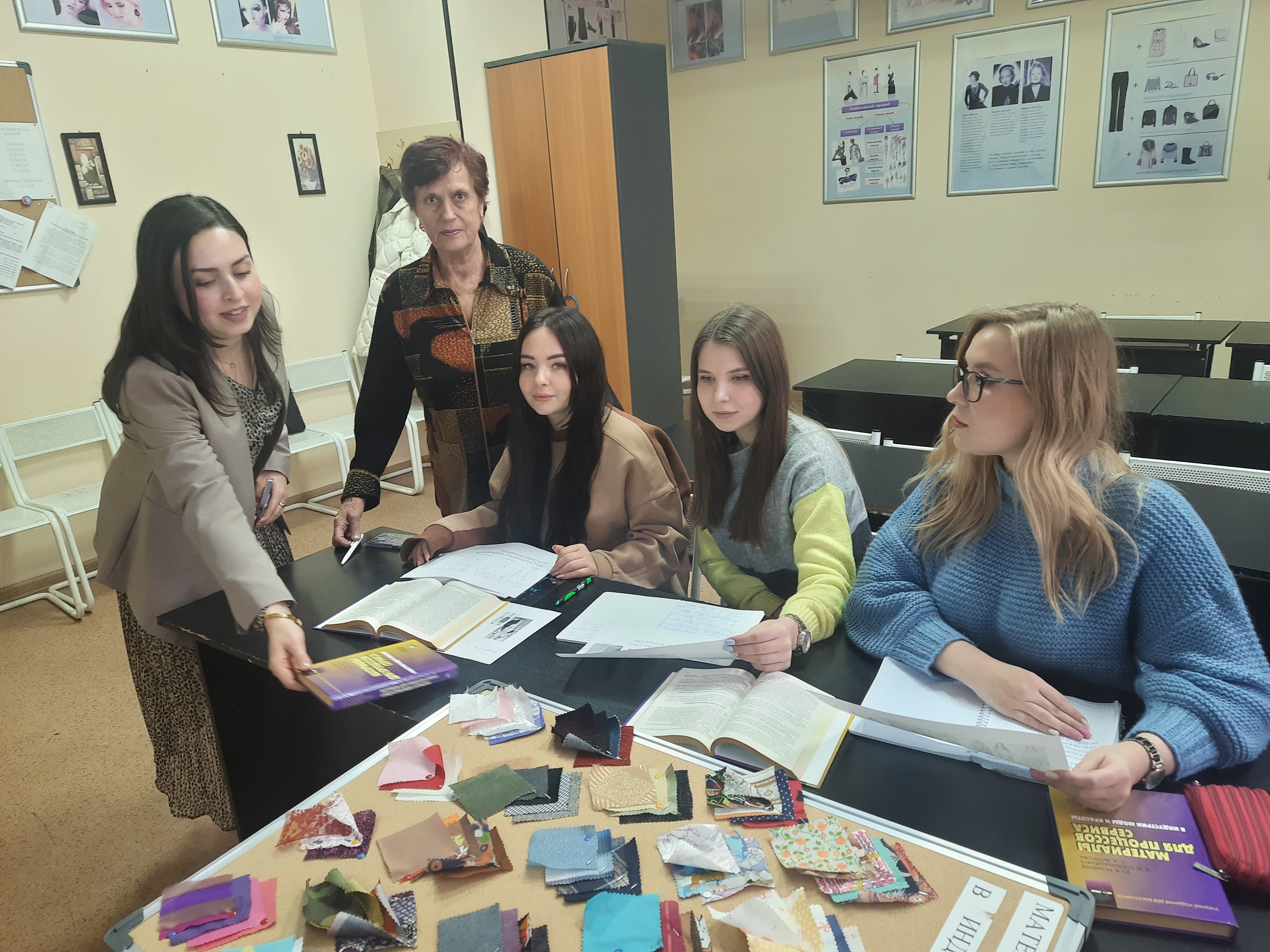 Мастер-класс профессора кафедры сервиса С.П. Фоминой Мастер-класс профессора кафедры сервиса С.П. Фоминой