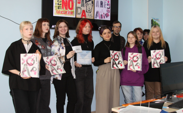 Состоялся мастер-класс «Печатный постеринг» на кафедре графического и цифрового дизайна | фото №8