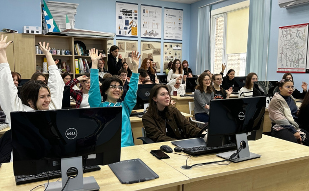 Интенсив по печатной графике состоялся на кафедре графического и цифрового дизайна | фото №11