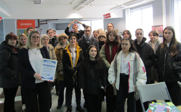 Выездное занятие графических дизайнеров по материаловедениюВыездное занятие графических дизайнеров по материаловедению | фото №2