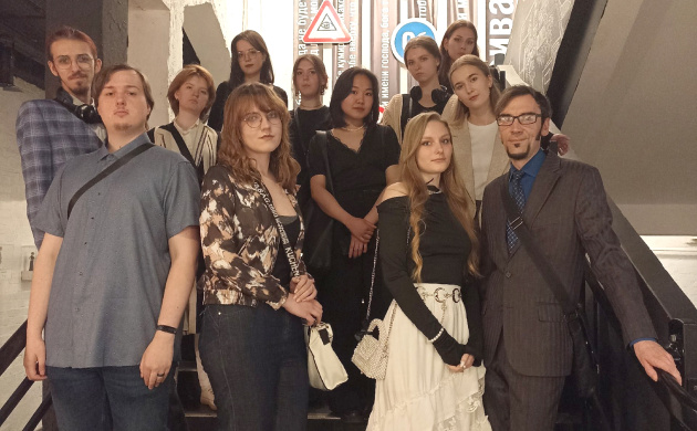 Подведены итоги первого этапа конкурса дизайна афиш для Московского академического театра им. Вл. Маяковского | фото №6