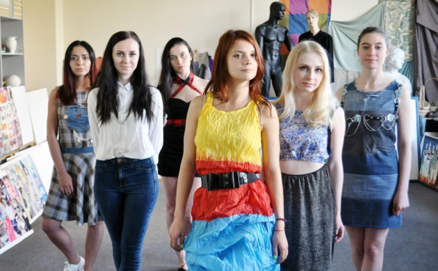 Защита дипломных проектов на отделении  Дизайна | фото №11