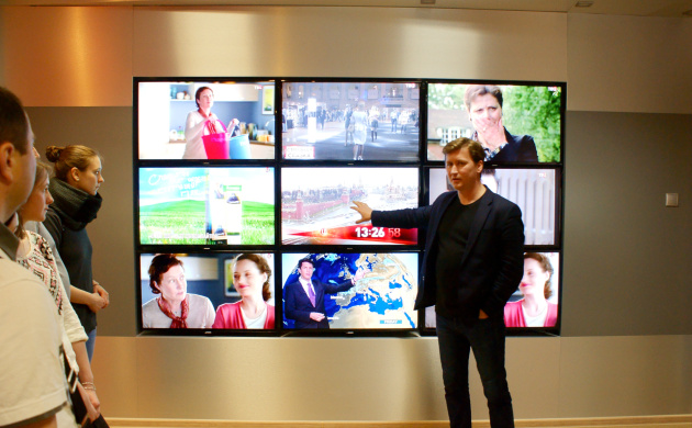 Студенты факультета рекламы и связей с общественностью на ТВЦ | фото №3