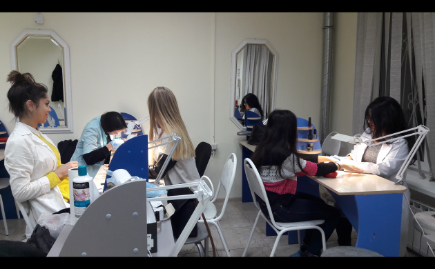 Открытое занятие по дисциплине «Технологии маникюрных и педикюрных услуг» | фото №2