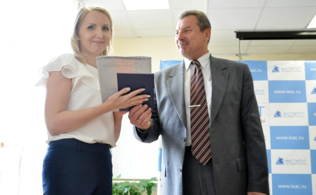 Вручение дипломов выпускникам отделения Рекламы и связей с общественностью | фото №8