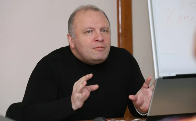 Вышла книга профессора М. П. Бочарова «Три портрета исторических деятелей профсоюзного движения России» | фото №7