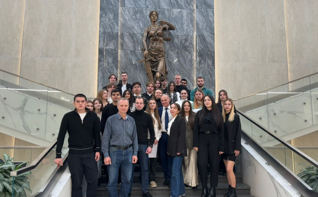 Студенты Института современного образования и информационных технологий в Арбитражном суде Российской Федерации | фото №3