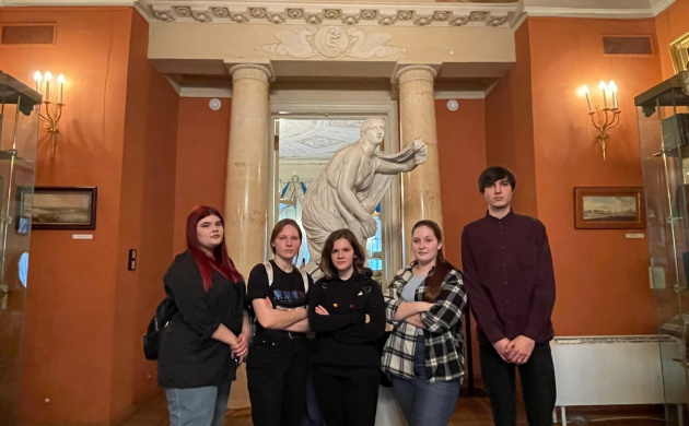 Студенты кафедры Рекламы и связей с общественностью посетили Государственный музей и Мемориальную квартиру А.С. Пушкина | фото №7