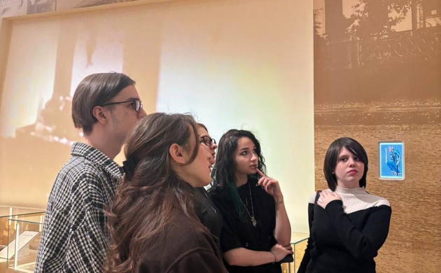 Студенты и преподаватели кафедры психологии провели выездное учебное занятие в ГЦМСИР. | фото №2