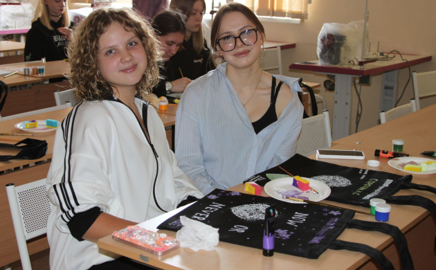 Университетская суббота на кафедре костюма! | фото №11