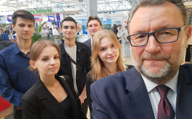 Кафедра туризма приняла участие в ежегодной туристической выставке "ОТДЫХ-2023" | фото №6