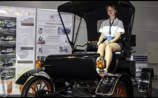 Студенты факультета Рекламы приняли участие в международной выставке &quot;АВТОКОМПЛЕКС-2018&quot; | фото №3