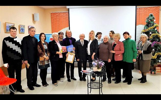 Заведующий кафедрой Сервиса Белобрагин В. В. провел творческий вечер | фото №6