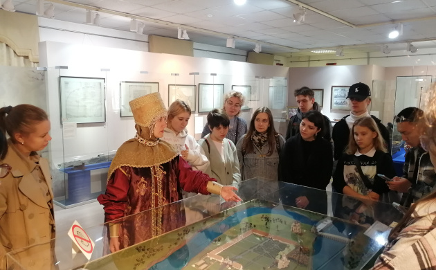 Историко-психологический анализ Российской государственности: Россия вчера, сегодня и завтра – музей «Измайлово» открыт для психологов | фото №10