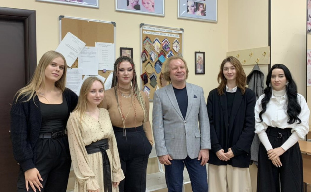 Вниманию студентов выпускных курсов кафедры сервиса! | фото №11