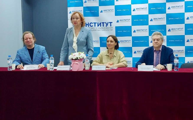 Триумф выпускников кафедры сервиса: блестящая защита государственного экзамена! | фото №10