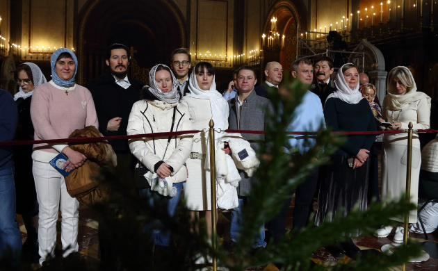 СТУДЕНТЫ ИЭиК УЧАСТВОВАЛИ В РОЖДЕСТВЕНСКОМ БОГОСЛУЖЕНИИ | фото №4