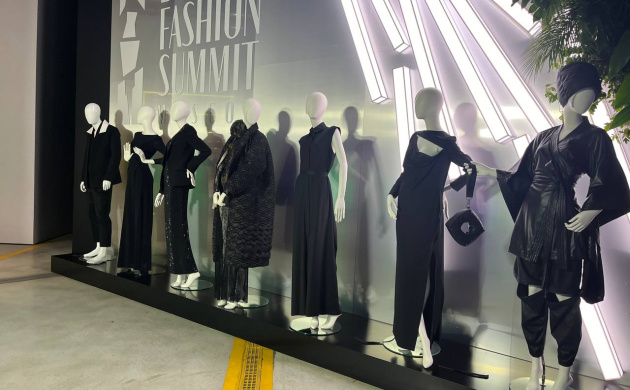 Студенты-дизайнеры посетили Международный форум модной индустрии BRICS+ Fashion Summit | фото №9