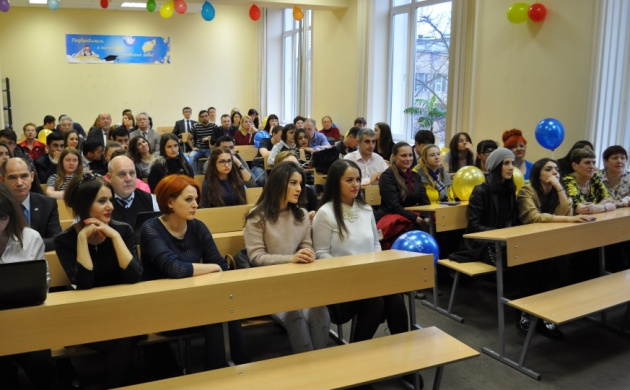 Институт собрал друзей. Cостоялся первый вечер встречи выпускников | фото №2